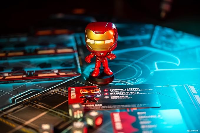 Funko Games Funkoverse: Marvel 100 4-Pack - Black Panther - Marvel Comics - Light Strategy Board Game for Children &amp Adults (Ages 10+) - 2-4 Players - Collectible Vinyl Figure - Gift Idea
