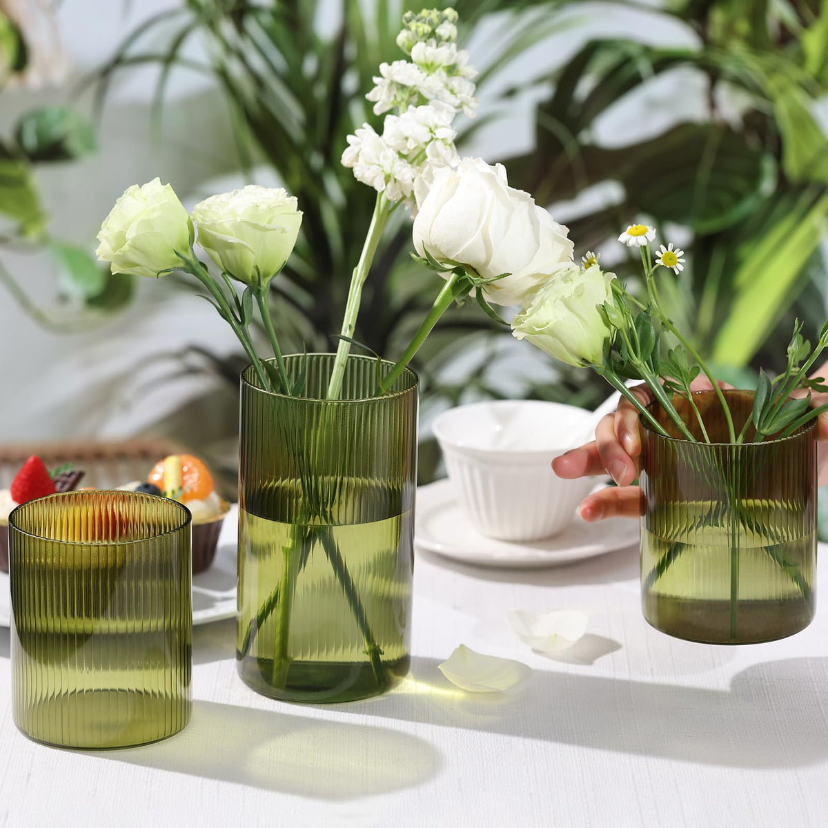 Glass Cylinder Bud vases for Centerpieces, 6 Inches Clear Ribbed Glass Vases Bulk for Wedding Table Decor, Loral Vase Bulk Flower vases, Tall Hurricane Candle Holder for Table Shelf, Party (Green)