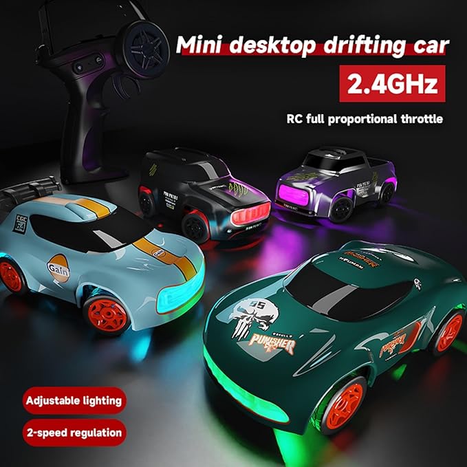 Mini RC Car 1:64 Scale Supercar Toy Car &amp Remote Control Integrated Design 26km/h High Speed Fun MINI RC Vehicle. (Green)