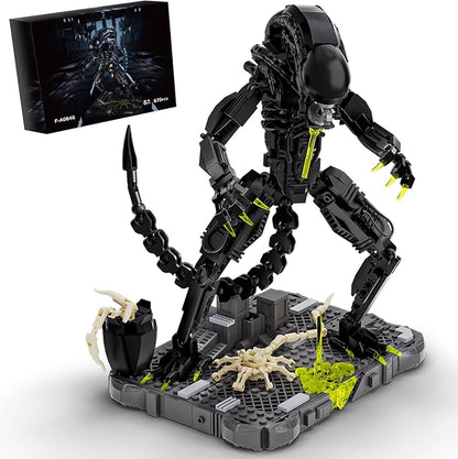Xenomorph Building Set Xenomorph Action Figures Building Set for Adults with Support Base and Little Facehugger Horror Gifts for Fans Friends Birthday Christmas Halloween