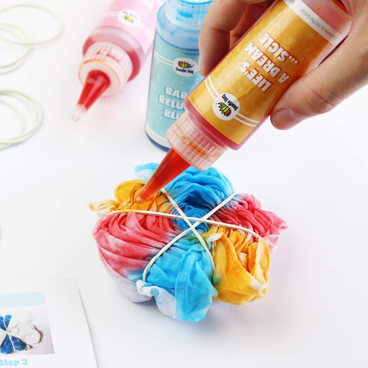 DOODLE HOG Pastel Tie Dye Kit for Large Groups, DIY Tie Dye Kit for Kids, Clothing Dye Supplies, Tie Dye Kits for Adults, 6 Full Bottles, 12 Refills Packets