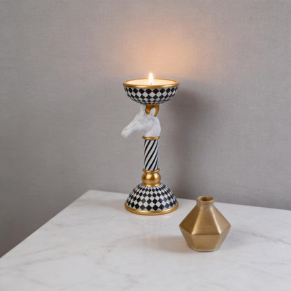 Checkered Animal Candle Holders, Resin Black White Checkered Tiger Head Candlestick Holders, Cute Black-and-White Pillar Candle Stand Home Decorations (Giraffe)