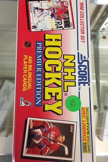 2006 Score NFL Football Factory Sealed 440 Card Collector's Set Featuring 10 New Rookie Cards Only Available in this Set