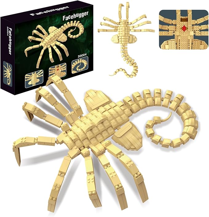 Xenomorph Facehugger Action Figure Building Kit Compatible with LegoCool Halloween Horror Toys for Adults and Boys 8-14 Years up 572 pcs