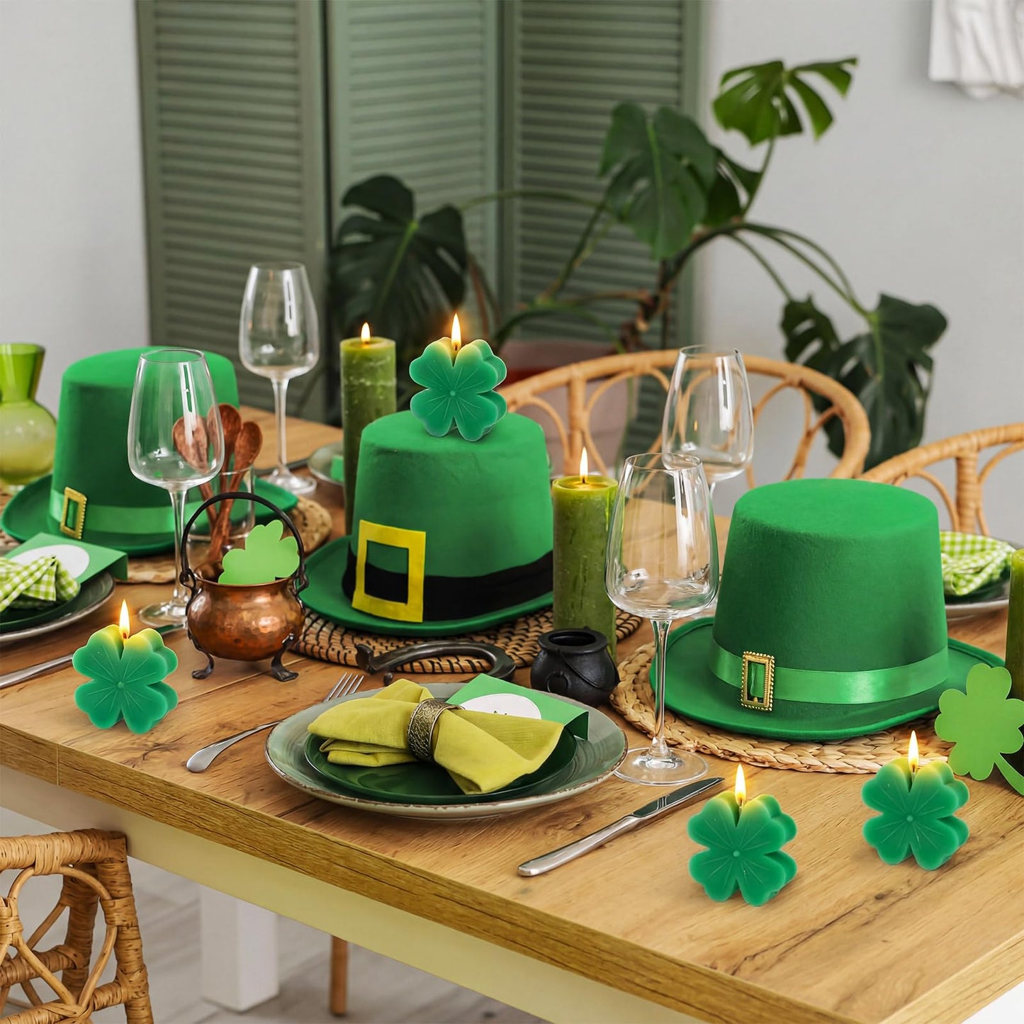 Lyrow 16 Pcs St. Patrick's Day Shamrock Candles 2 Inch Mini Clover Burning Candles Soy Wax for St. Patrick's Irish Day Decorations Home Table Centerpiece Decor