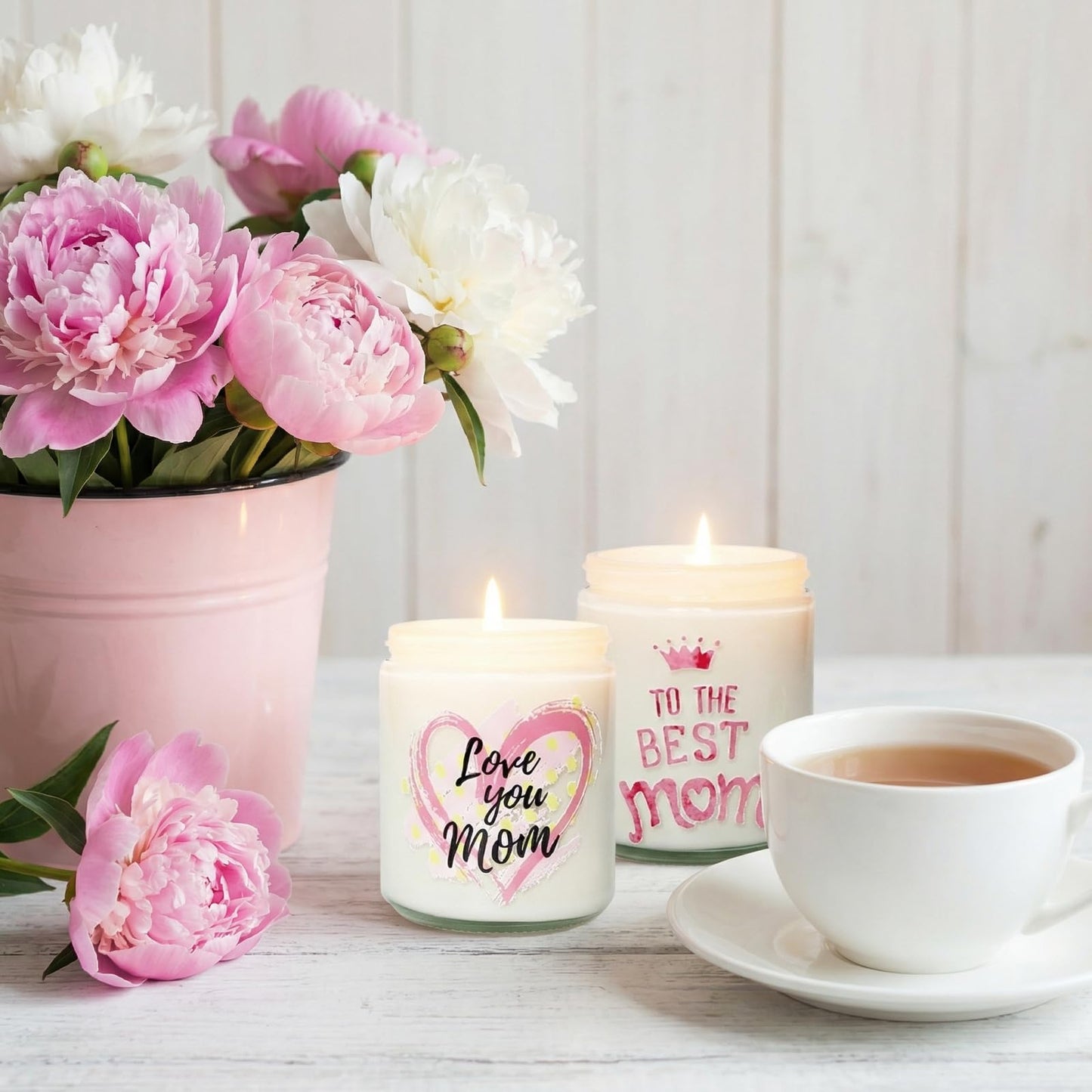 Vanilla Scented Candles for Mothers Day, Best Mom Ever Decor- Unique Mothers Day Decorations for Table, Christmas, Birthday Gifts for Mom from Daughter, Son, 7oz Soy Wax 25H Burn Time