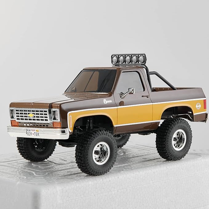 BEEZRC FMS 1/24 RC Crawler Officially Licensed Chevy K5 Blazer RC Car FCX24 RTR RC Pickup Truck SUV 4WD 2.4GHz Hobby RC Model 8km/h Mini car RC Off-Road Remote Control Car (Brown)