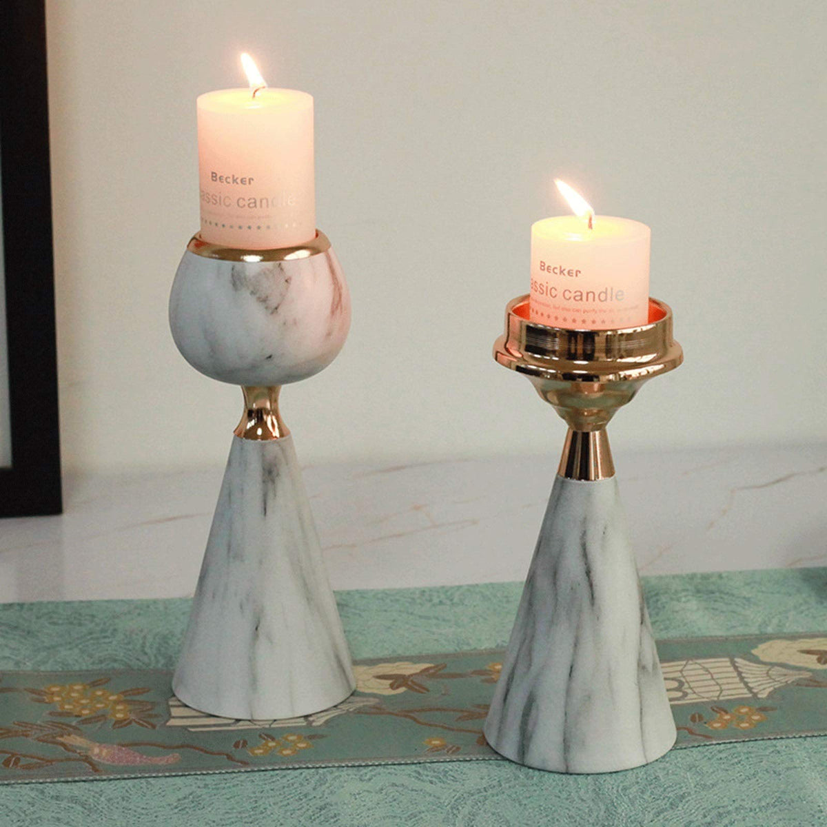 XILIN-1987 Candle Holderss Modern Wrought Iron Candle Holder Imitation Marble Metal Candlestick， Decorative Candlestick Holder for Wedding, Dinning, Party (Pack of 2) Decorative Candlestick