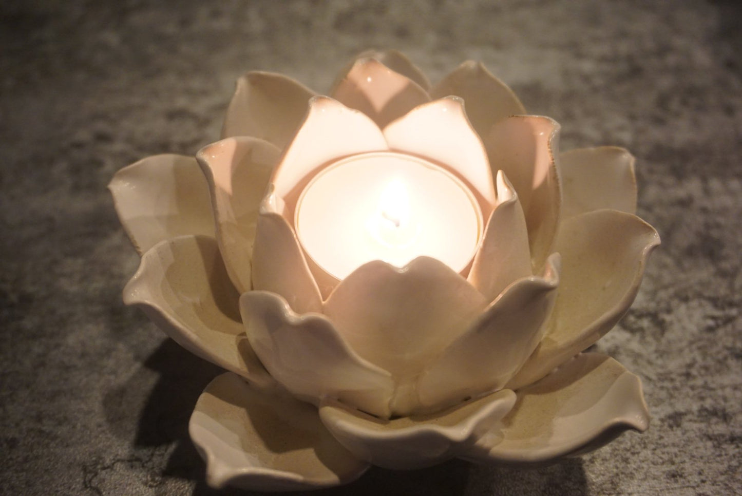 Ceramic Lotus Petals Style Flower Candle Holder Tea Lights Holder Home & Table top Decoration (White)