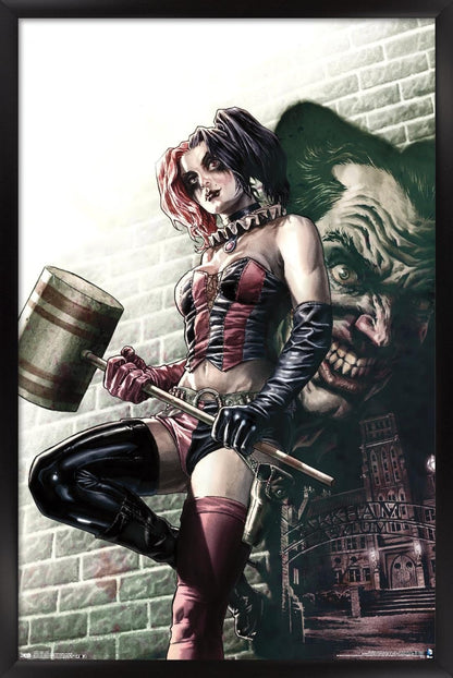 Trends International DC Comics - Harley Quinn - Wall Wall Poster, 22.375" x 34", Black Framed Version