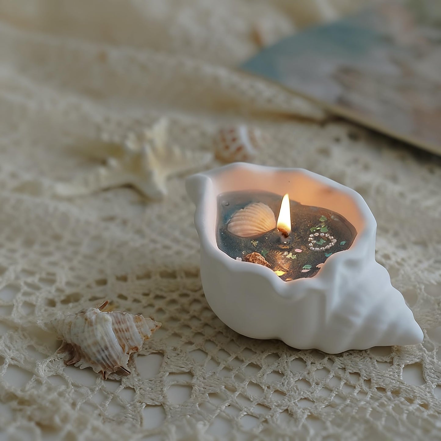 Seashell Aromatherapy Candle - Ocean-Scented Soy Wax Candle in Conch Shell Holder, Coastal Home Decor, Relaxing Beach Fragrance, Gift for Women/Men