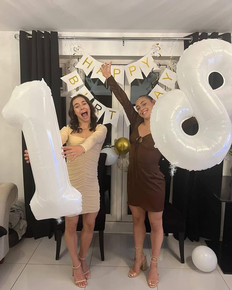 White Number 7 Balloon 40 Inch, 7th Birthday Party Decorations for Children, Giant 7 Foil Balloon for Party Supplies