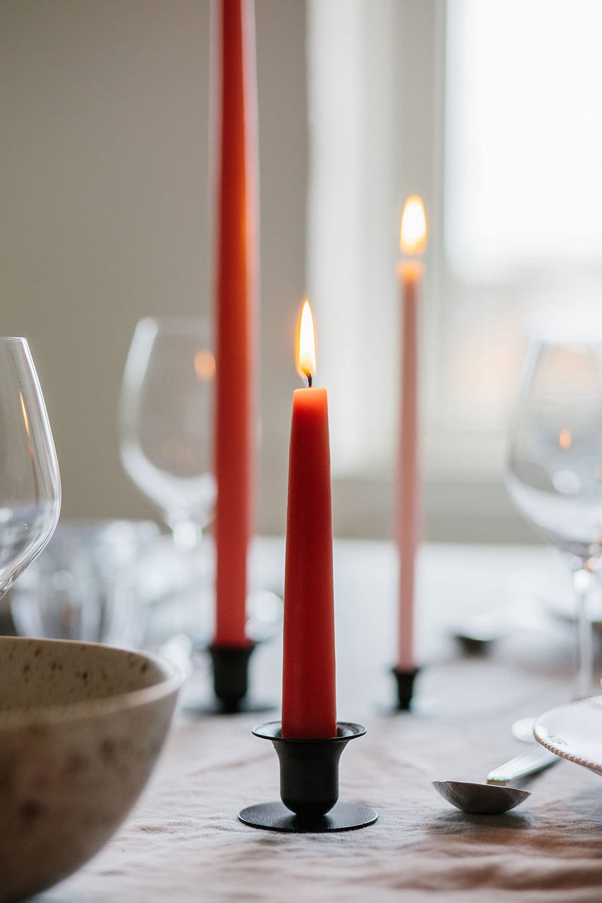 Kunstindustrien® Taper Candles, Set of 4, 13.8" – Made in Denmark, Long Burning Candles 15h, Unscented & Smokeless Candlesticks, Elegant Tall Candles for Weddings Dinners & Home Decor (Light Bordeaux)