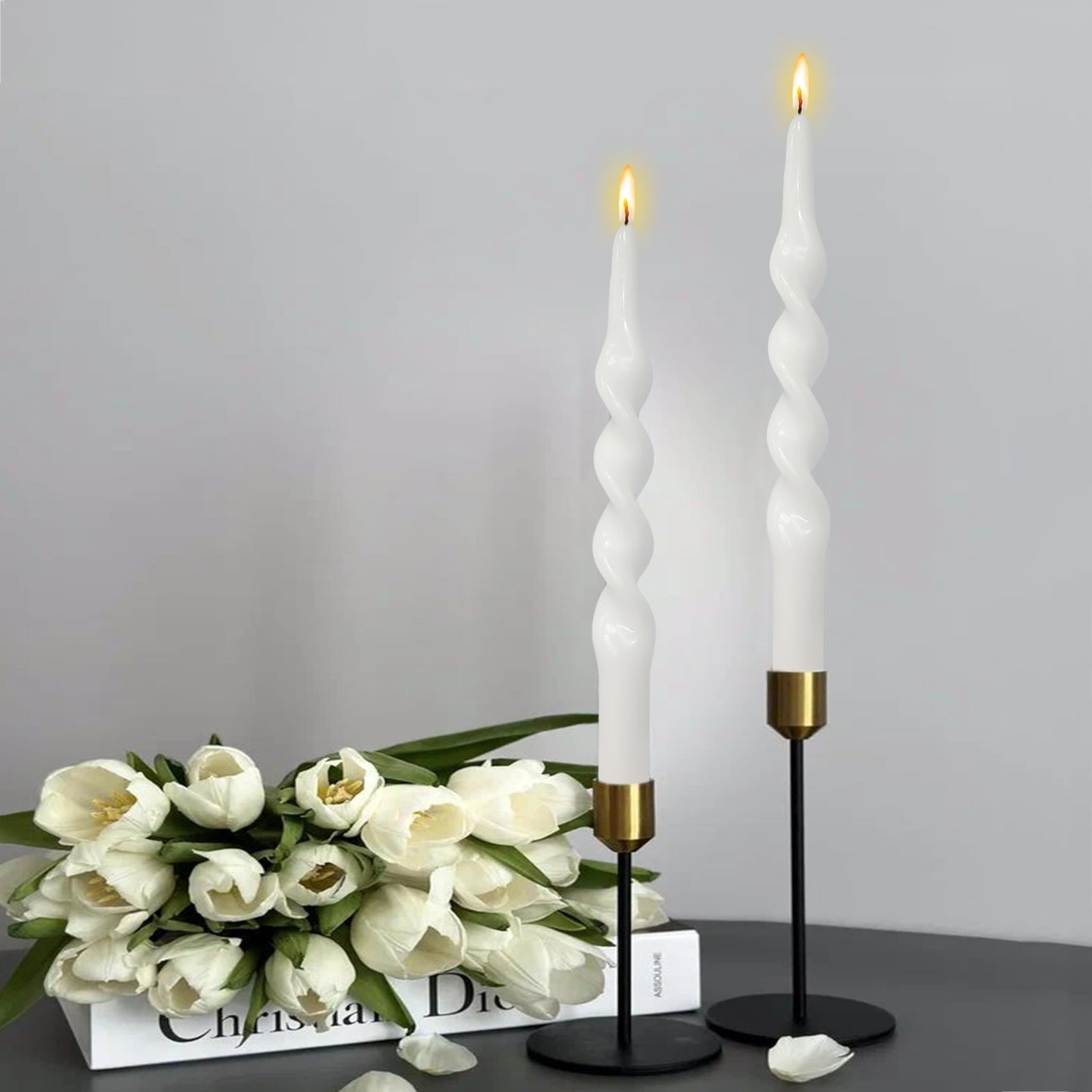 BALEAGCDL 10 Inch Twisted Taper Candle White Spiral Candlesticks Unscented Handmade Smokeless Candles Set for Holiday Party Gifts Home Decoration 2 Pcs
