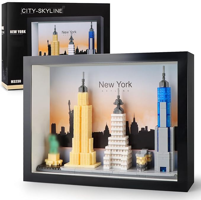 New York City Skyline Micro Block Building Set World Famous Architecture Model 3D Wall Art Home Office Décor Landmarks Collectible Model Kit Toy Gift for Adults Teens 14+ (759PCS)