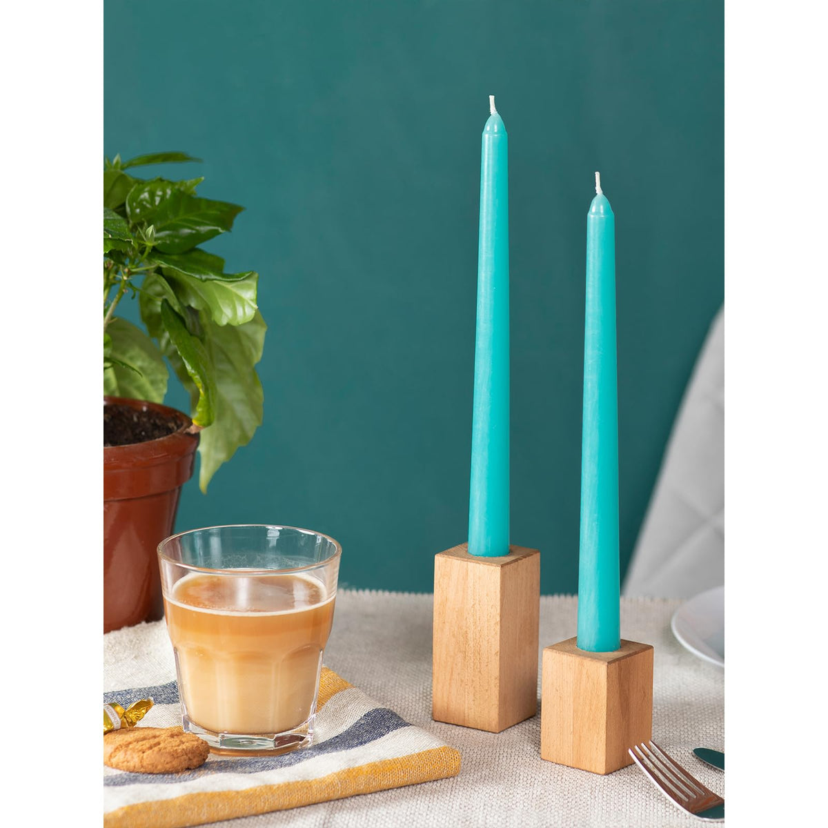 CANDWAX 12 inch Turquoise Taper Candles Pack of 4 - Unscented Smokeless Dripless Teal Candlesticks - Perfect for Holidays, Ordinary Dinners and Special Occasions - Tall Taper Candles