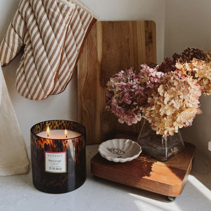Votivo Red Currant Tortoise Scented Candle | 22.7 oz Soy Wax Blend | Decorative Home Decor Tortoise Shell Pattern | 100 Hour Burn Time