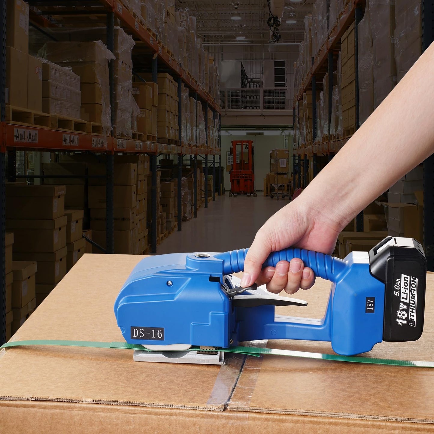 VEVOR Electric Strapping Machine, for 0.35"-0.63" PP PET Straps, Portable Electric Banding Tool with Digital Display, 2 x 5000mAh Battery Powered Automatic Strapping Tool for Packaging Box Pallet
