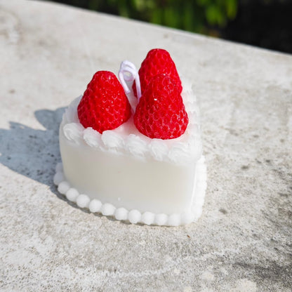 Strawberry Cake Candle, Handmade, Scented Birthday Cake Candle, Decorative Fake Food for Home Décor, Gift for Women & Girls, 3.15"x3.15"