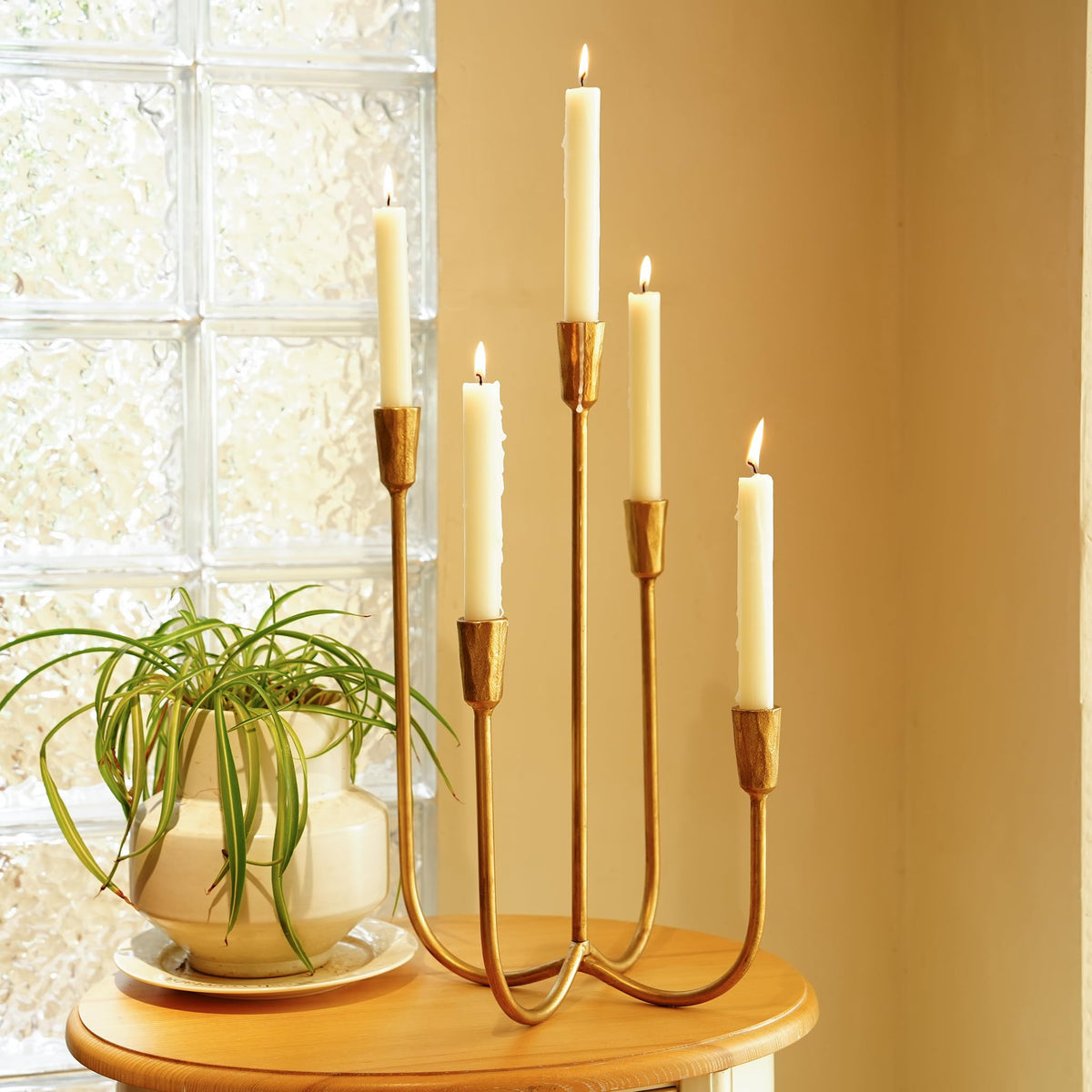 Cast Iron Candelabra 5-Taper Candle Holders, Golden Metal Candlestick Holders Tabletop Candles Stand, Decorative Table Centerpieces Mantel Decor, Antique Brass