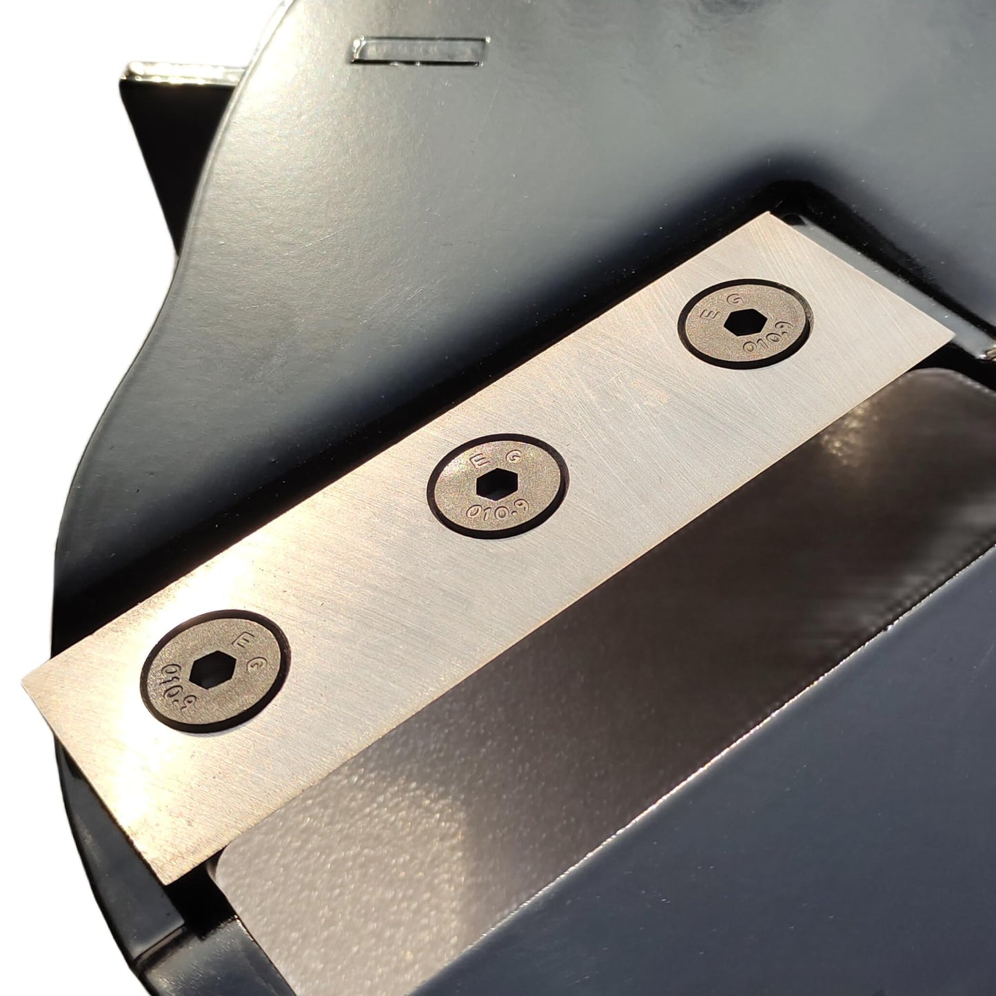 EFCUT C40 Wood Chipper 4" inch Max + Replacement Blades 4 Pcs [Exclusive Bundle Deal]