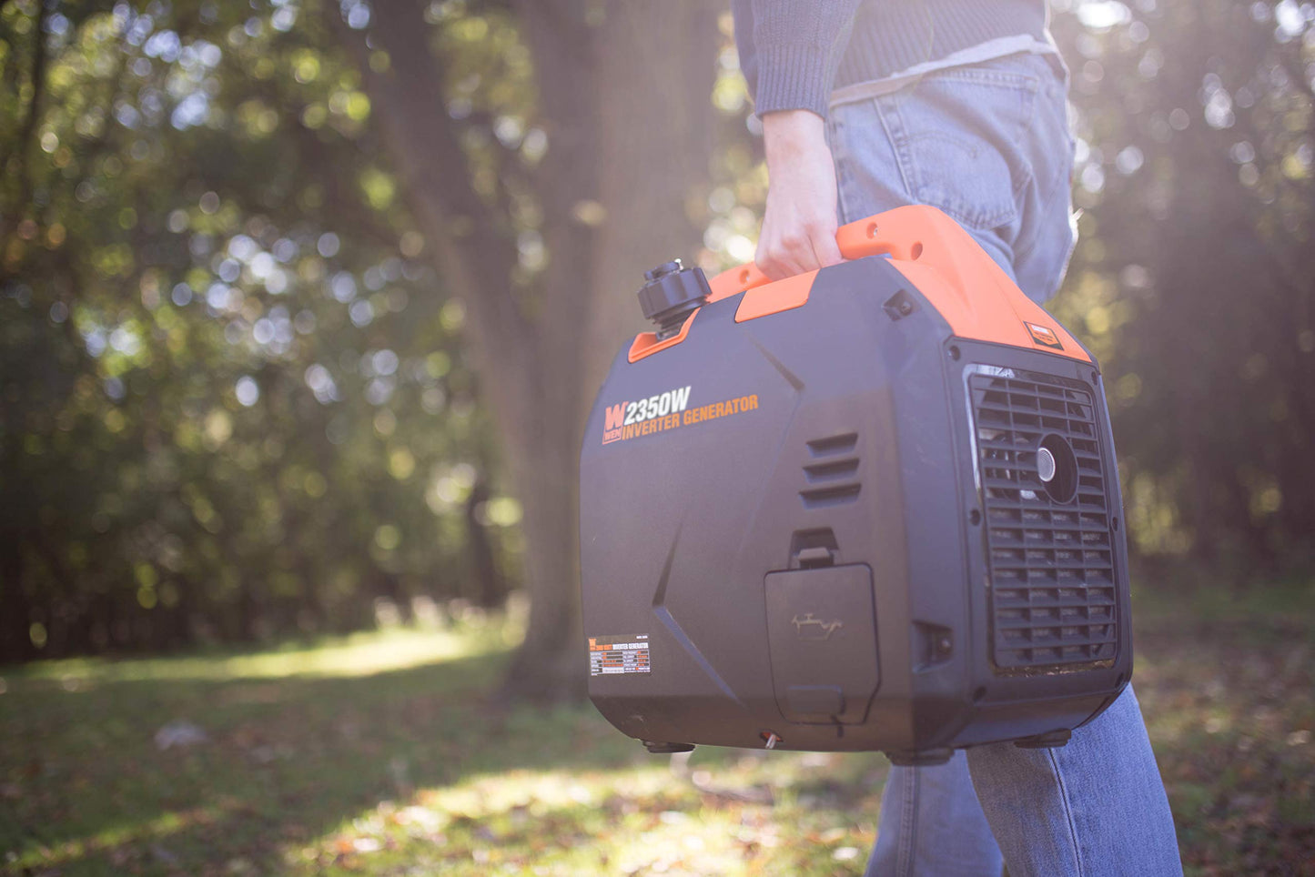WEN Super Quiet 2350-Watt Portable Inverter Generator with Fuel Shut Off, Gasoline Power, Ultra Lightweight (56235i), Black