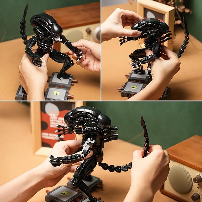 Xenomorph Action Figure Toy Building Set Compatible with Lego for AdultsCool Scary Toys Gifts for Boys and Girls 8-14 Years Up 616 pcs