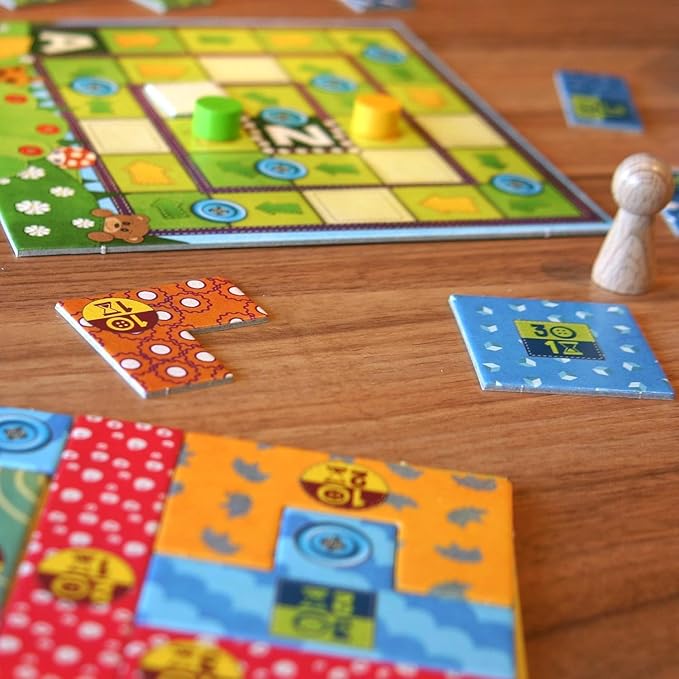 Patchwork Express Board Game - Fast-Paced Two-Player Quilting Strategy Game! Interactive Puzzle Game for Kids &amp Adults Ages 6+ 2 Players 20 Minute Playtime Made by Lookout Games