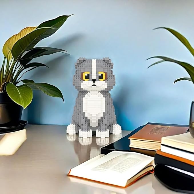 Larcele Cat Micro Building Blocks Animal Set DIY Mini 3D Building Toy Bricks Kit985 Pieces KLJM-05 (Scottish Fold)