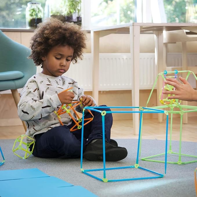 Strawbees STEAM Starter Kit - Educational Connecting Toys for Makers &amp Families Building Toy Toolbox with Straws and Connectors for Creative STEM Exploration in Schools &amp Home Learning