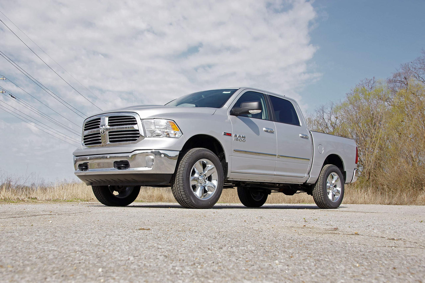 Rough Country 2.5" Lift Kit w/N3 Shocks for 2006-2008 Ram 1500 4WD - 39530