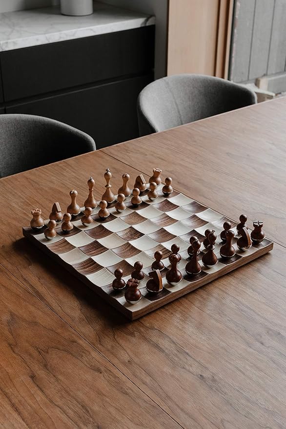 Umbra Wobble Chess Set Walnut