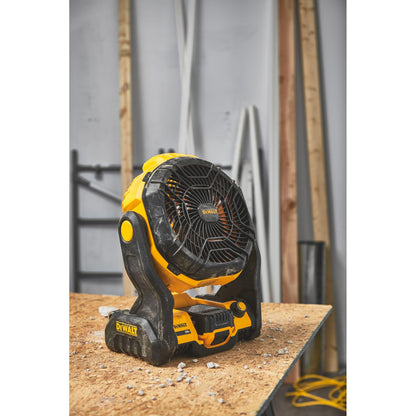 DEWALT 20V MAX Portable Fan, Battery Powered Rechargeable Cordless Shop Fan, Up to 4.5 Hrs Runtime, Variable Speed, 650 CFM, Tool Only (DCE512B)