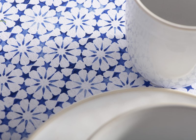 Maison d' Hermine Table Cloth Round Table 100% Cotton 63 Round Inches Tablecloth Reusable Decorative for Dining Kitchen Room Farmhouse Home Gifts for Mothers Day Spring Summer - Passiflora