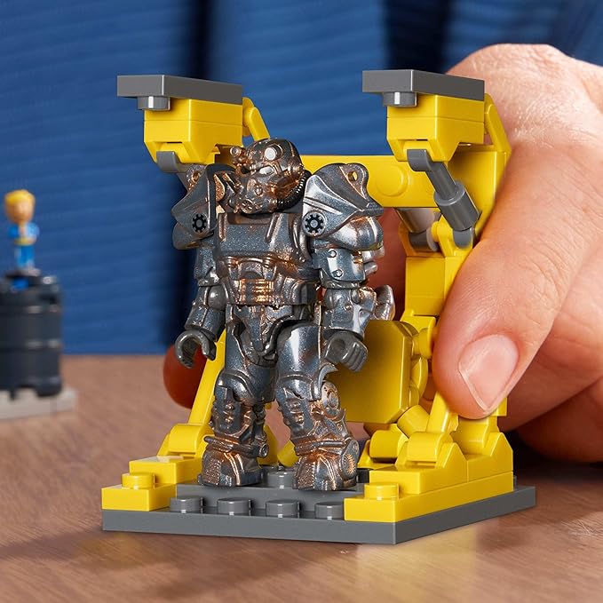 MEGA Fallout Action Figures Building Toys Red Rocket Truck Stop with 824 Pieces 2 Poseable Characters and Accessories for Collectors