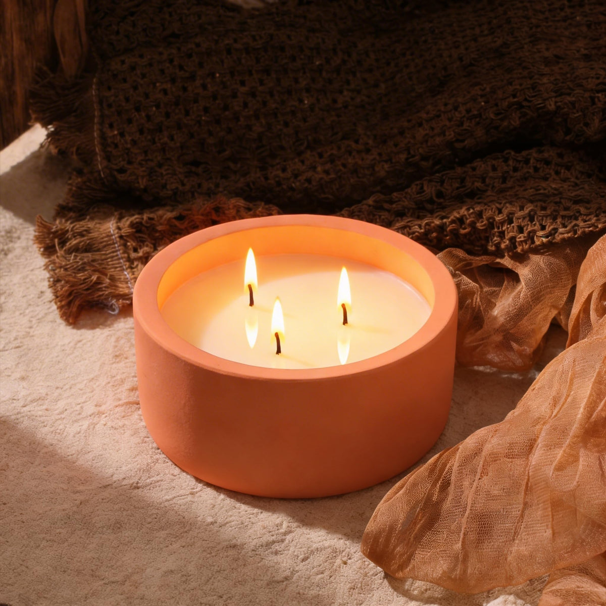 Viyffo 20oz Large Scented Candle – Pumpkin Spring Spice, 3 Wick Candles for Home Scented, Non Toxic Soy Candle for Women and Men, Orange Decorative Ceramic Jar, Luxury Home Décor & Warm Birthday Gift