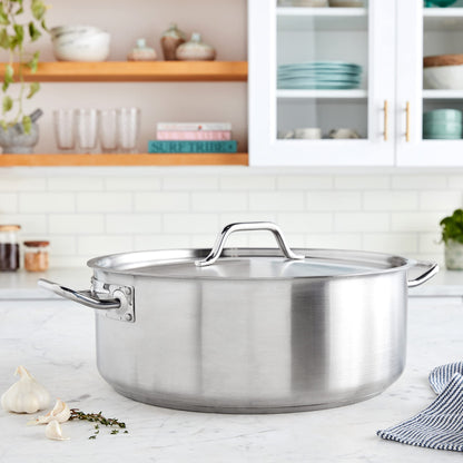 Winco Commercial-Grade Stainless Steel Brazier with Lid, 20 Quart