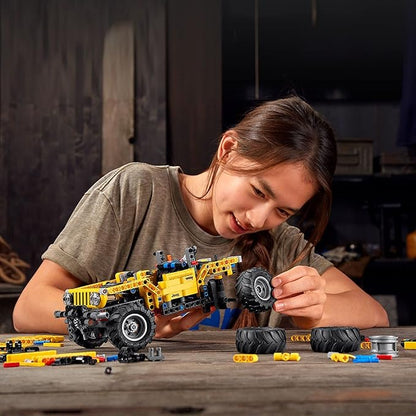 LEGO Technic Jeep Wrangler 4x4 Toy Car 42122 Model Building Kit - All Terrain Off Roader SUV Set Authentic and Functional Design STEM Birthday Gift Idea for Kids Boys and Girls Ages 9+