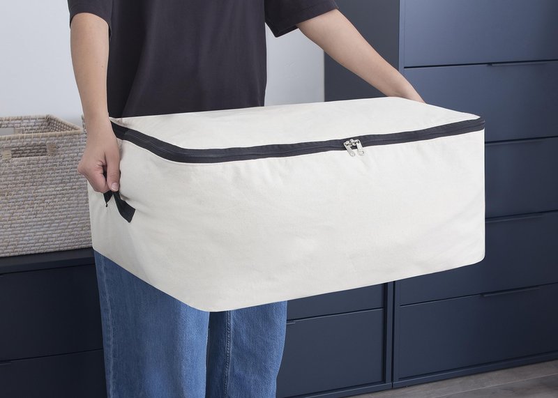 Comforter Storage Bags with Zipper - Sturdy 100% Cotton Canvas Quilt Storage Bags with Zipper - Extra Large with Handles to Conveniently Store Pillows, Blankets, Sheets, and Bedding (3 Bags)