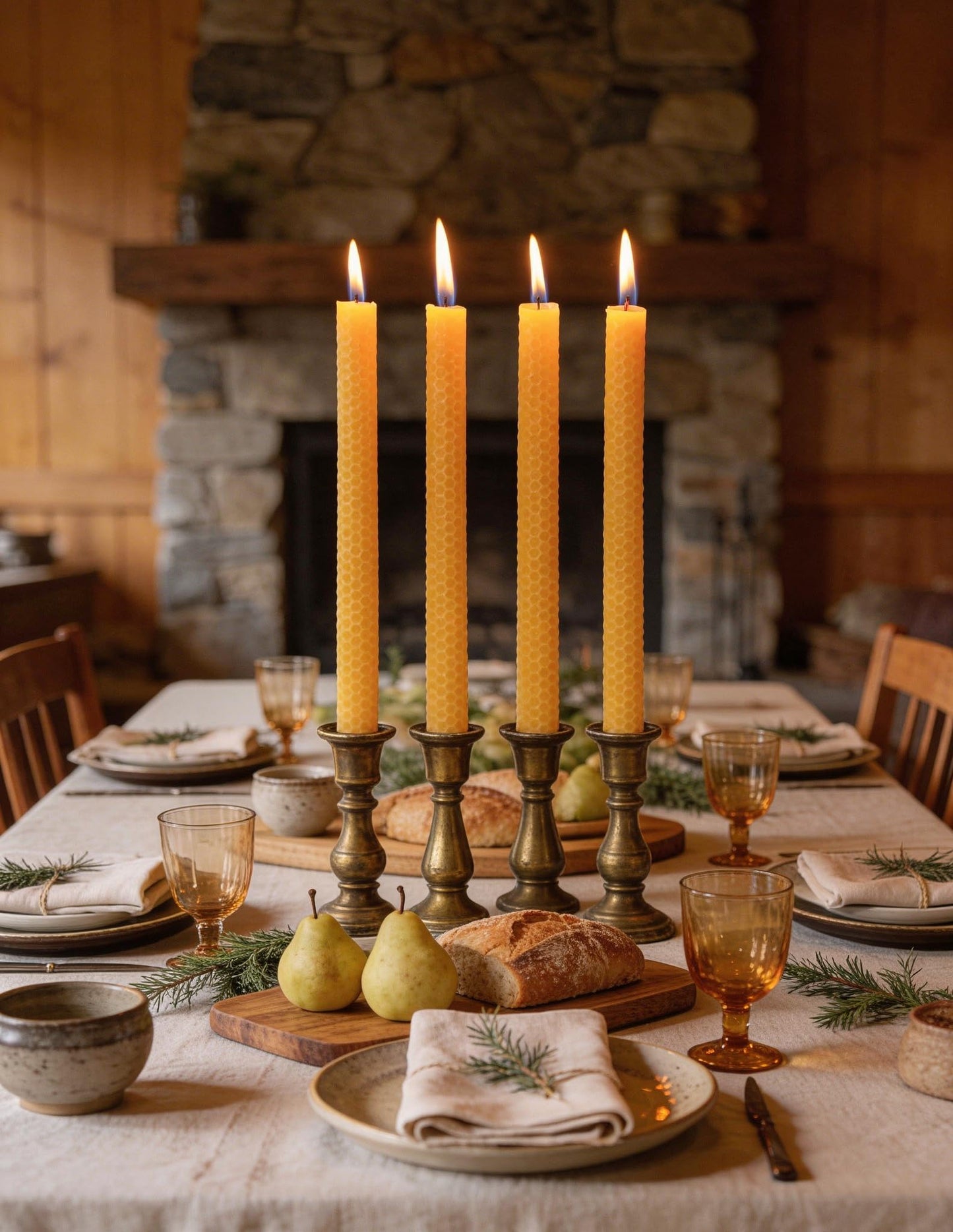 Viyffo 9 Inch Natural Beeswax Taper Candles Hand Rolled 8 Pack Unscented, Dripless, Smokeless Tapered Candlesticks Wedding Advent Home Decor Dinner Christmas
