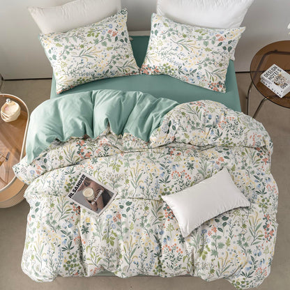 BUPIRD Queen Floral Comforter Set Soft Cute Floral Bedding Comforter Sets Garden Style Red Flower Print Botanical Flowers Comforter Set for All Seasons 1 Comforter and 2 Pillowcases