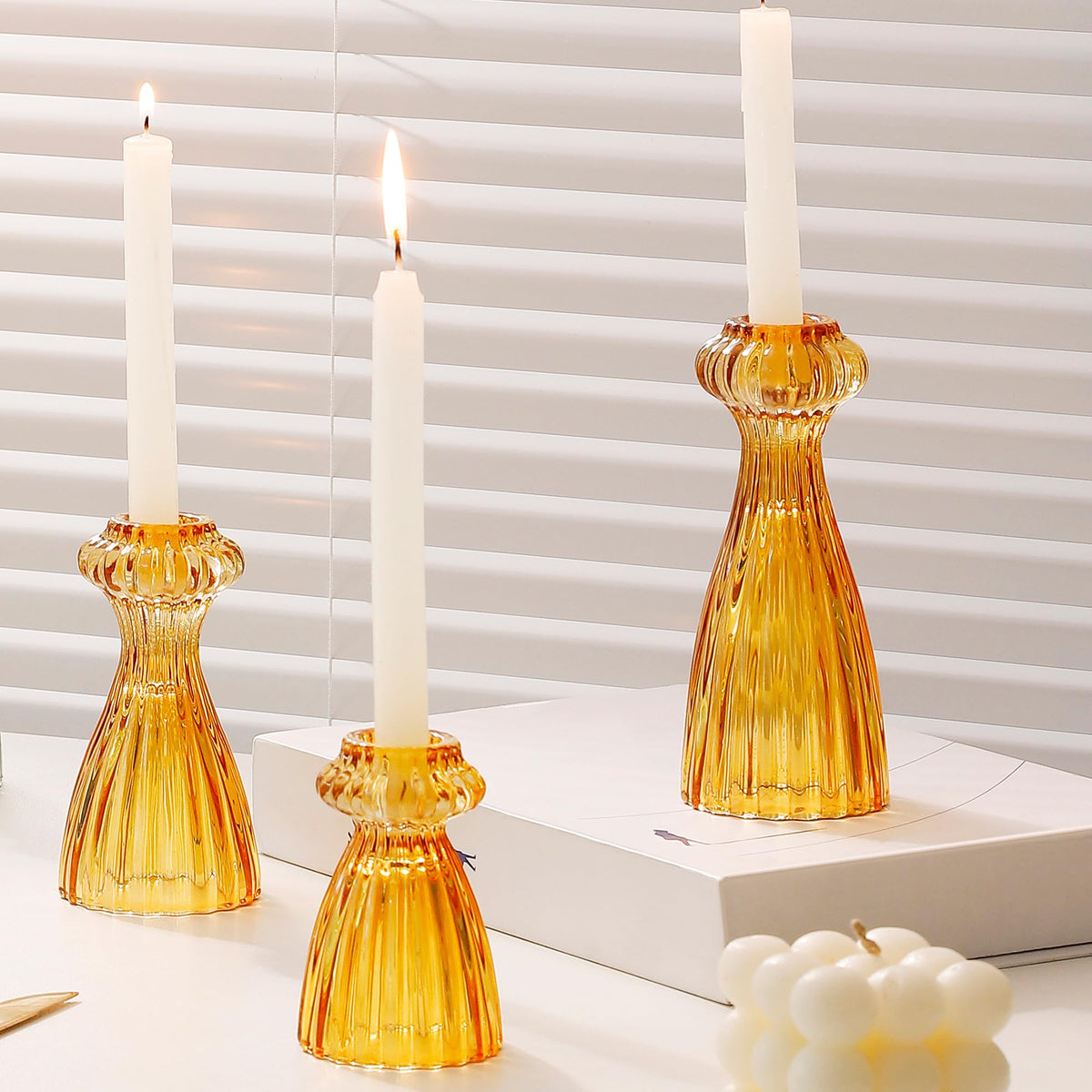 Lysenn Glass Candle Stick Holder Set of 3 – Premium Taper Candle Holders for Romantic Ambiance - Candle Sticks Holder Decor for Special Occasions - Amber