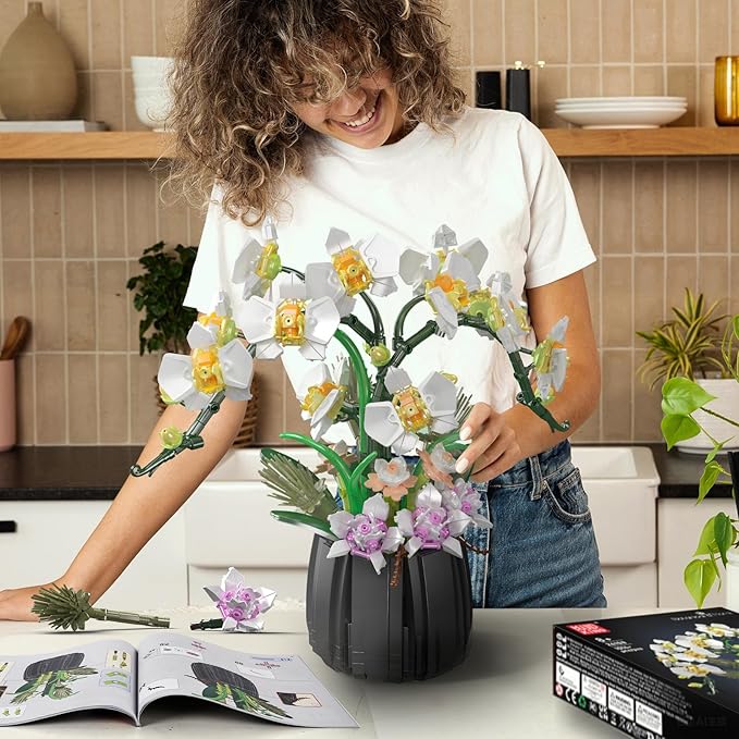 Mould King 24108 Botanicals Orchid Building Set - Realistic Artificial Plant Set for Adults Home Office Decor with Lifelike Orchid Pot Design (1014 PCS)