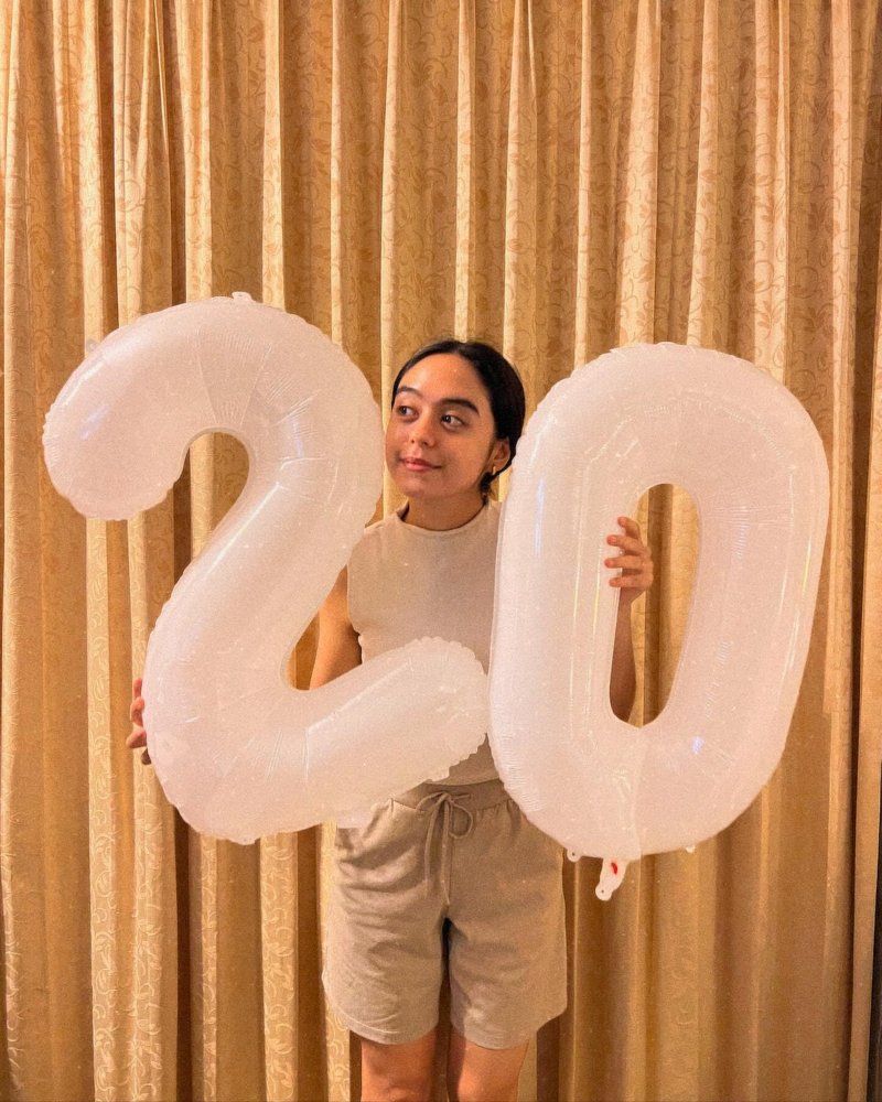 White 6 Balloon, Translucent Number Balloons 40 Inch, 6th Balloons for Birthday Decorations, White Party Supplies 6 Birthday Balloon, Number 6 Balloon