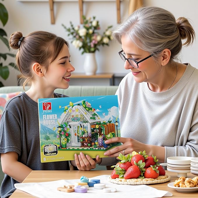 Flower House Building Set with Lights Garden House Building Toy Kits Compatible with Trend Creative Greenhouse Playset Christmas Birthday Gift for Adults or Girls 8-12 Years (719PCS)