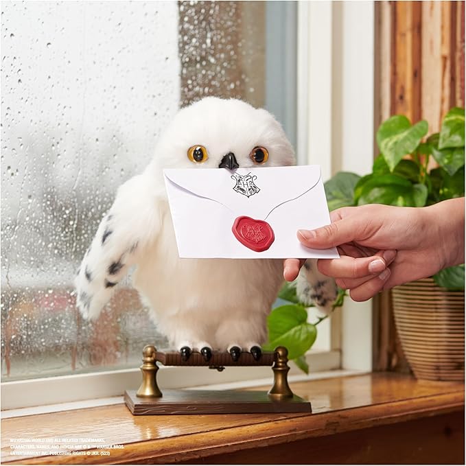 Wizarding World Harry Potter Enchanting Hedwig Interactive Owl with Over 15 Sounds and Movements and Hogwarts Envelope Kids Toys for Ages 5 and up