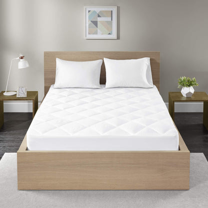 Madison Park King Mattress Protector Pad Waterproof Bed Cover, Breathable 300TC Sateen Cotton, Diamond Quilted Topper, Quiet Nights, Fitted Pocket Fits Up to 18 Inch, Machine Washable, White