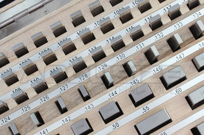 Accusize Industrial Tools 81 Pc Grade AS-1 Steel Gage Block Set, P900-S582