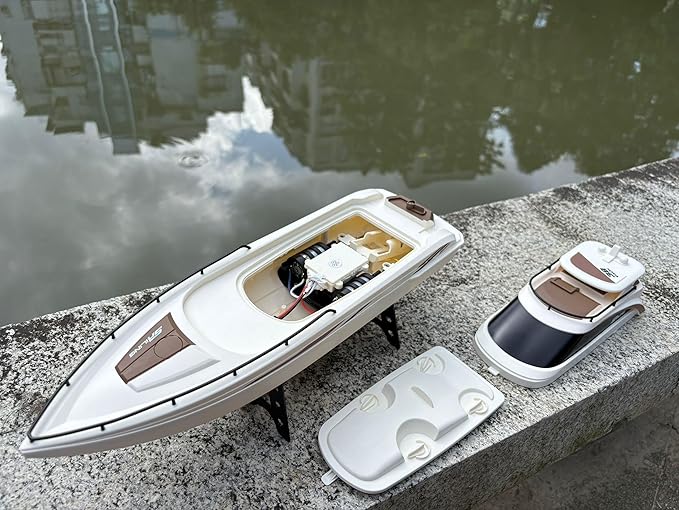 SOWOFA H139 Remote Control Boat Simulation Yacht Boat Model Lakeside Indoor and Outdoor Water Entertainment 15Km/h Cruise Ship Model Suitable for Adults 14+（Dual Battery Version）
