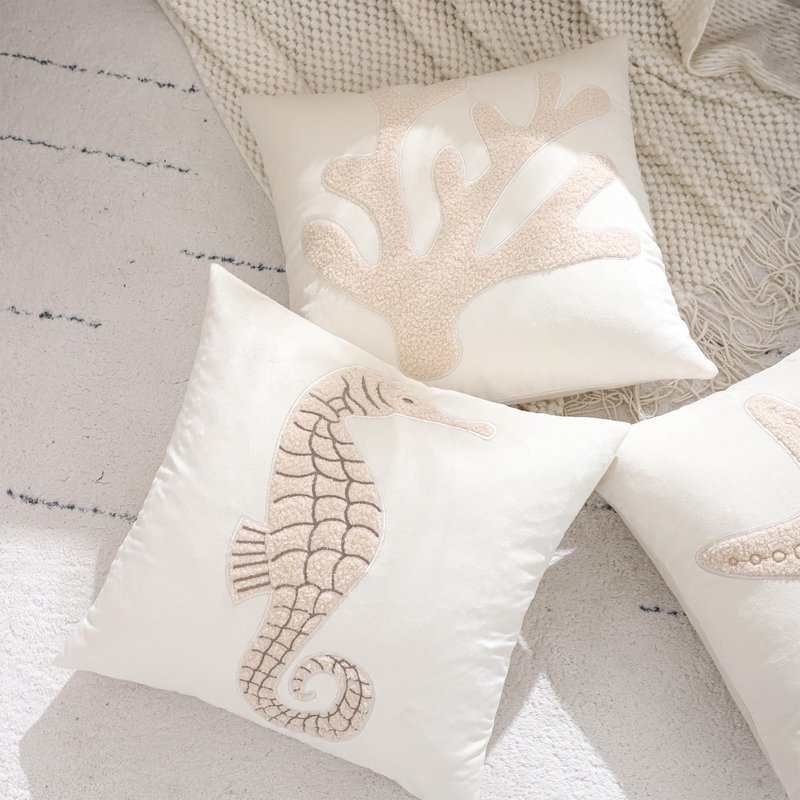 Tosleo Coastal Throw Pillow Covers 18x18 Pack of 2 Beige Seahouse Embroidered Pillow Covers Beach Velvet Pillow Cushion Cases Farmhouse Decor Ocean Themed Pillowcase for Summer